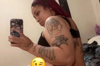 SPECIALS !! ALL SERVICES AVAIL... - Image 2